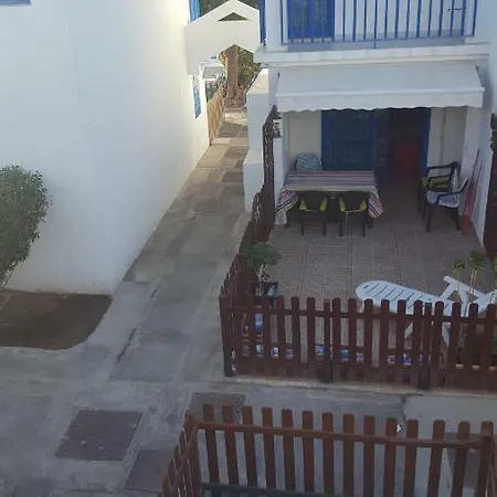 C I Casa de Férias *